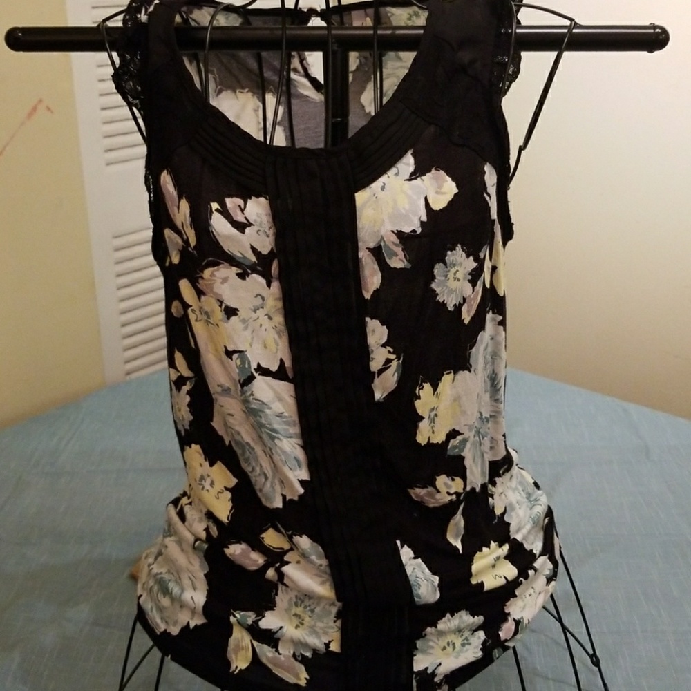Elle tank